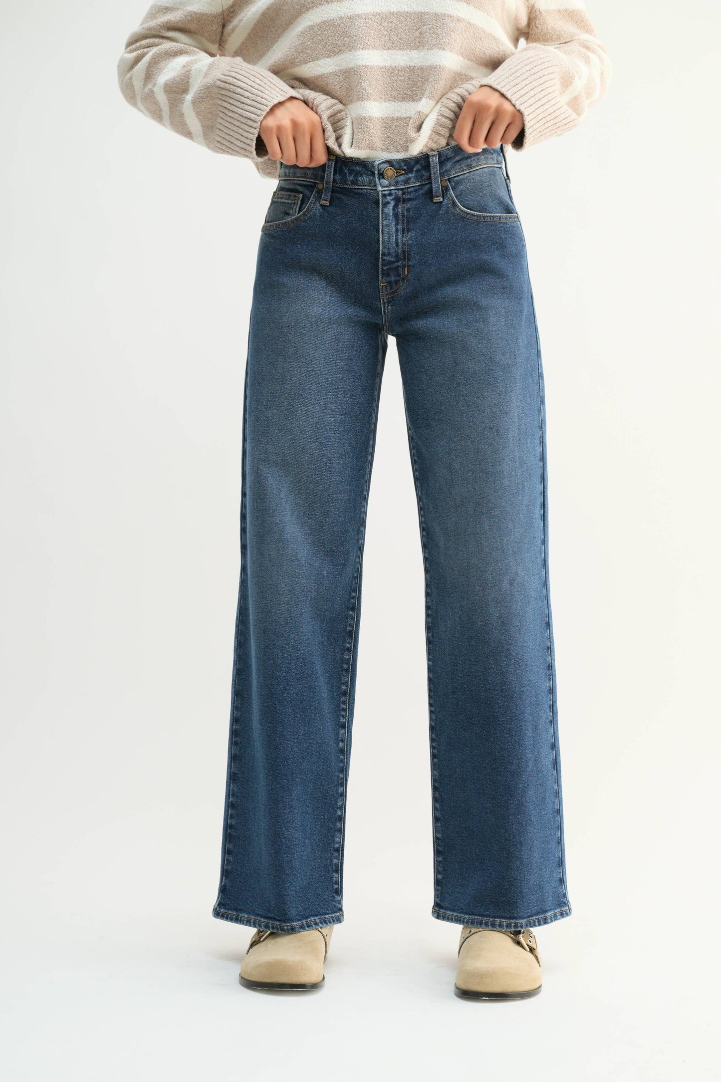 Slim Wide Leg Jean