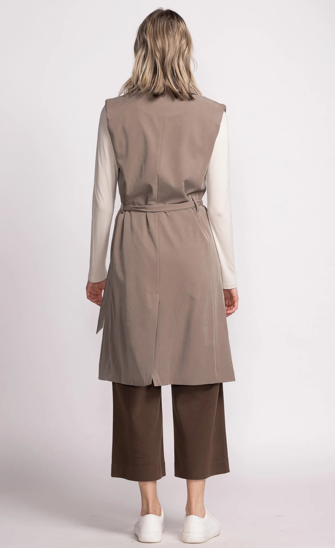 Leia Vest