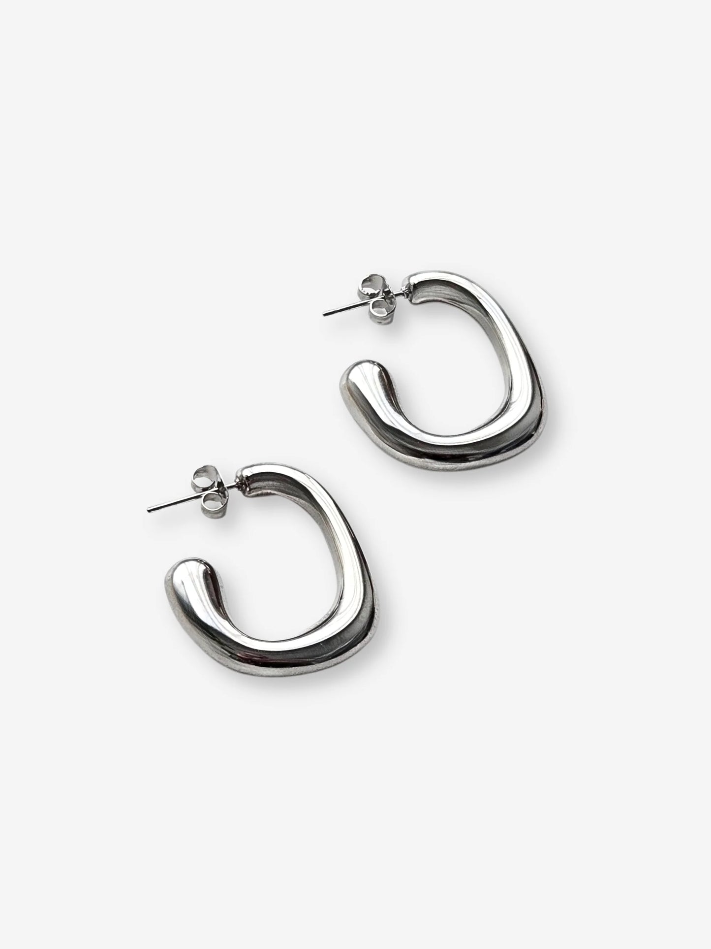 Suki Hoops Silver