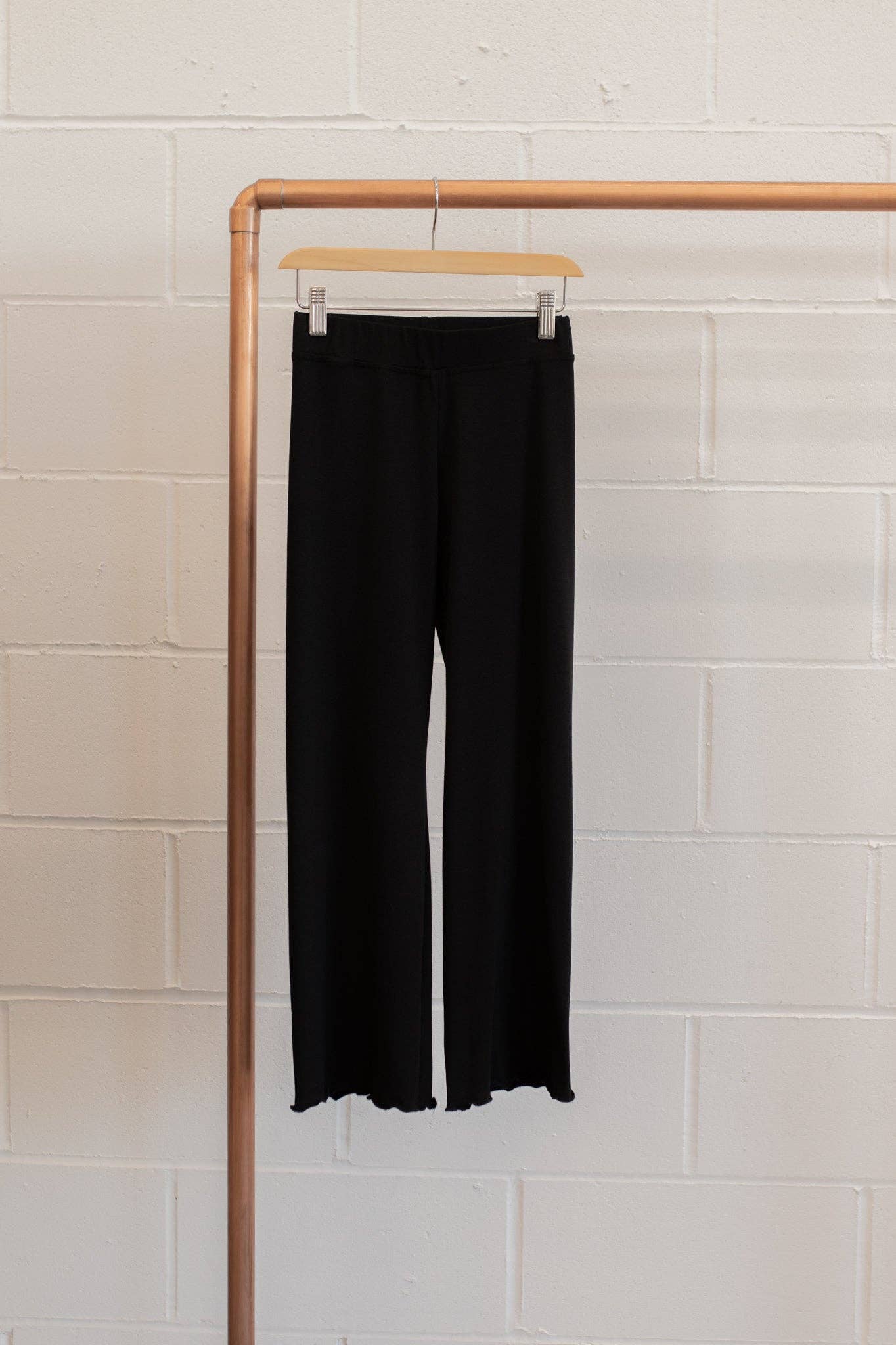 Black Hem Set