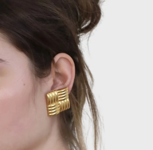 Tess Button Stud