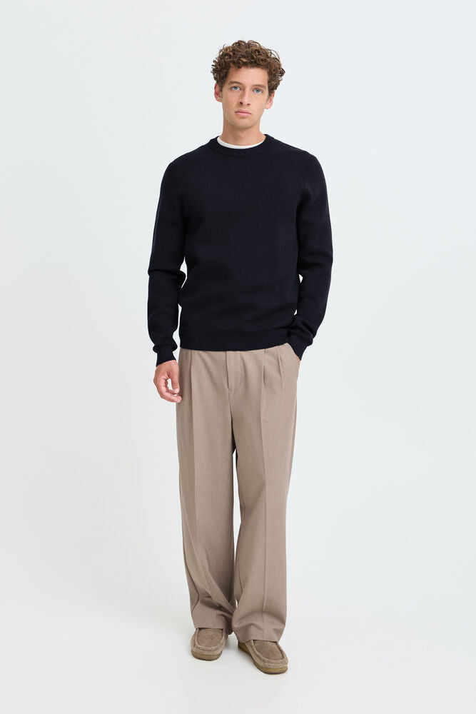 Theo Crew Knit
