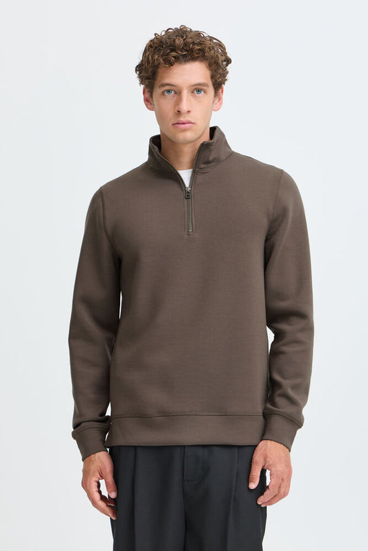 Sebastian Halfzip