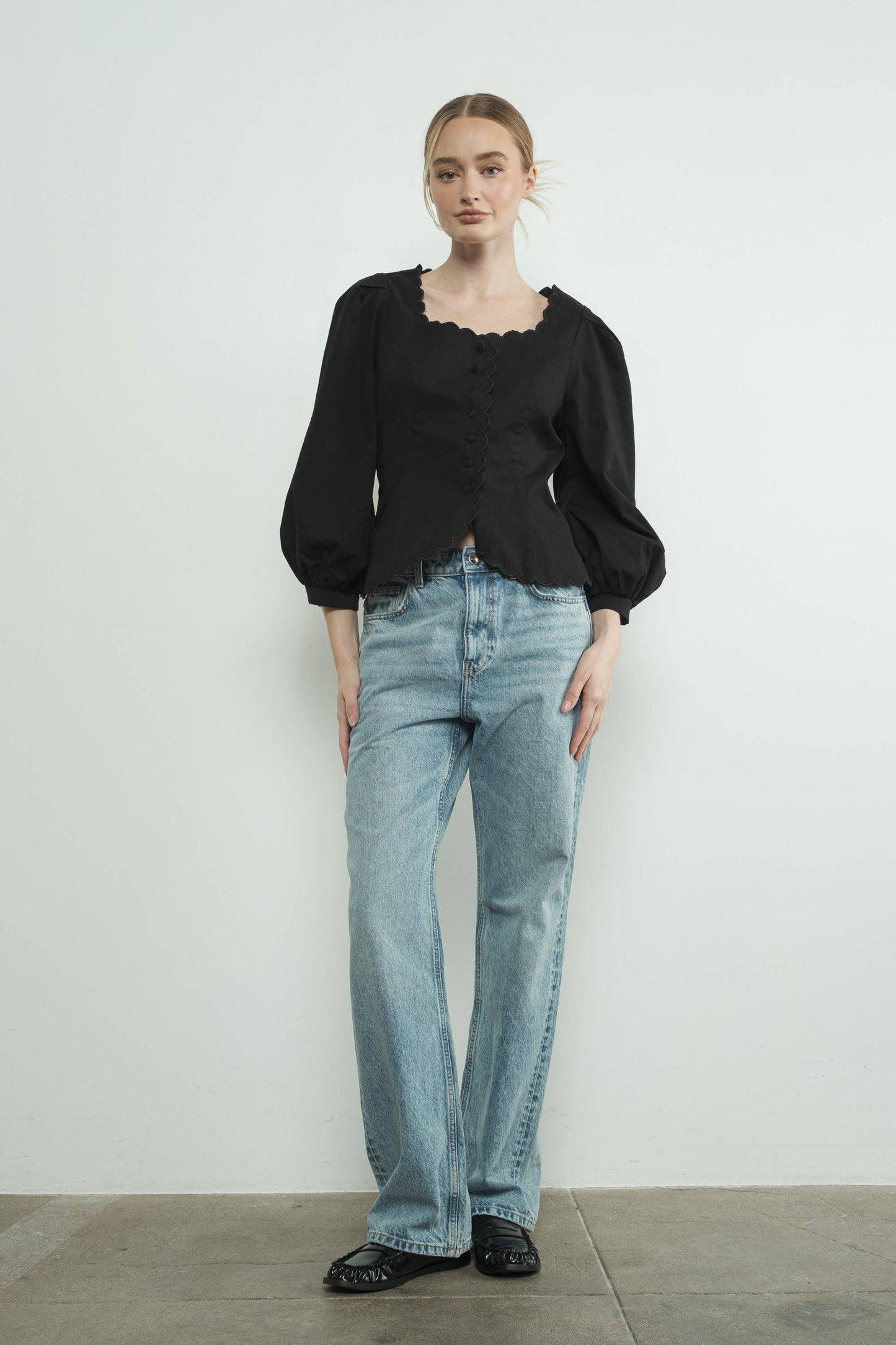 Scallop Blouse Black