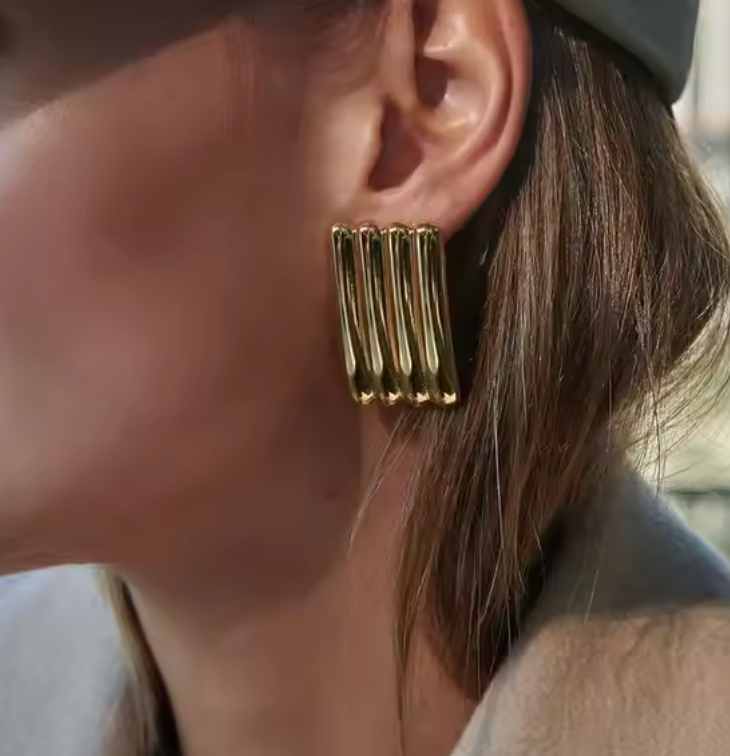 Gold Ella Stud