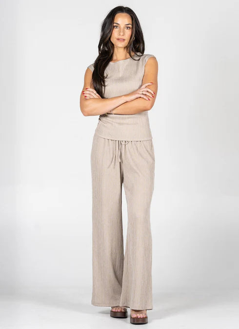 Tan Crinkle Set