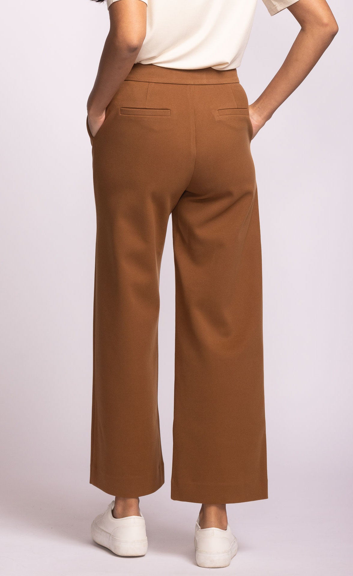 Brn Nadia Pant